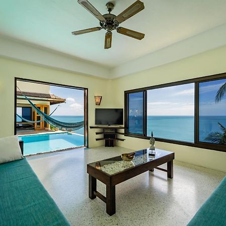 White Azure Villa Koh Phangan Than Sadet Beach 外观 照片